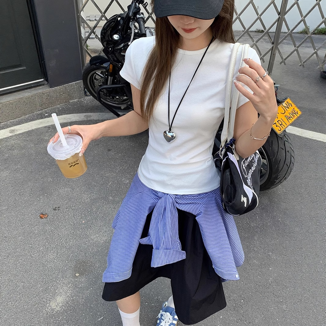 2026 primavera y otoño nuevo comercio exterior negro camiseta de mangas cortas camiseta de base de mujer ropa de mujer coreana delgada chica caliente con camiseta superior