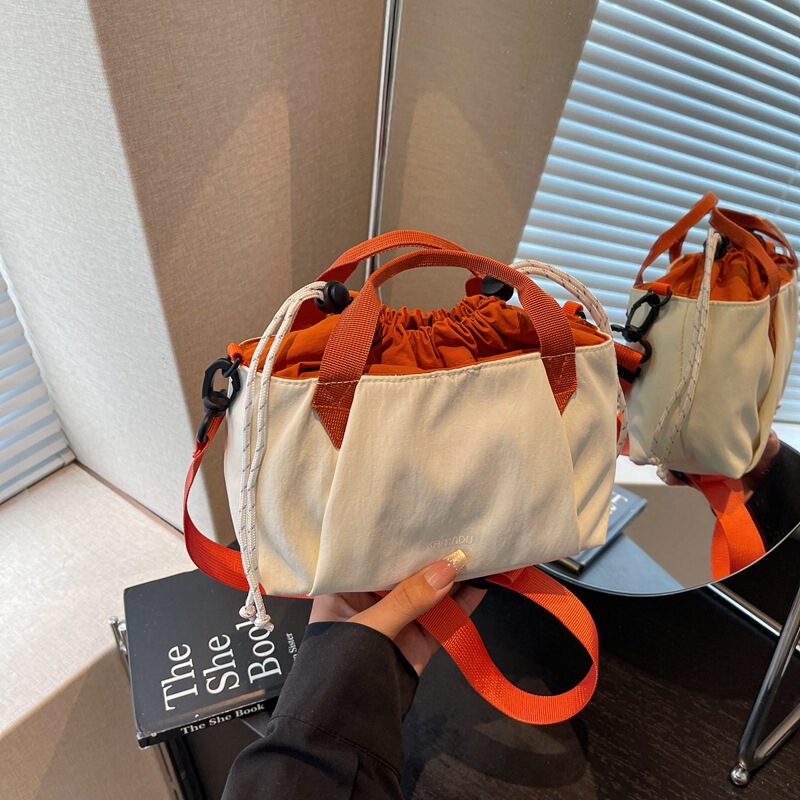 軽量で容量拡張可能なミニスポーツバッグ、韓国風無地ショルダー/斜め掛けバッグ、多用途巾着バッグ、トレンド|undefined