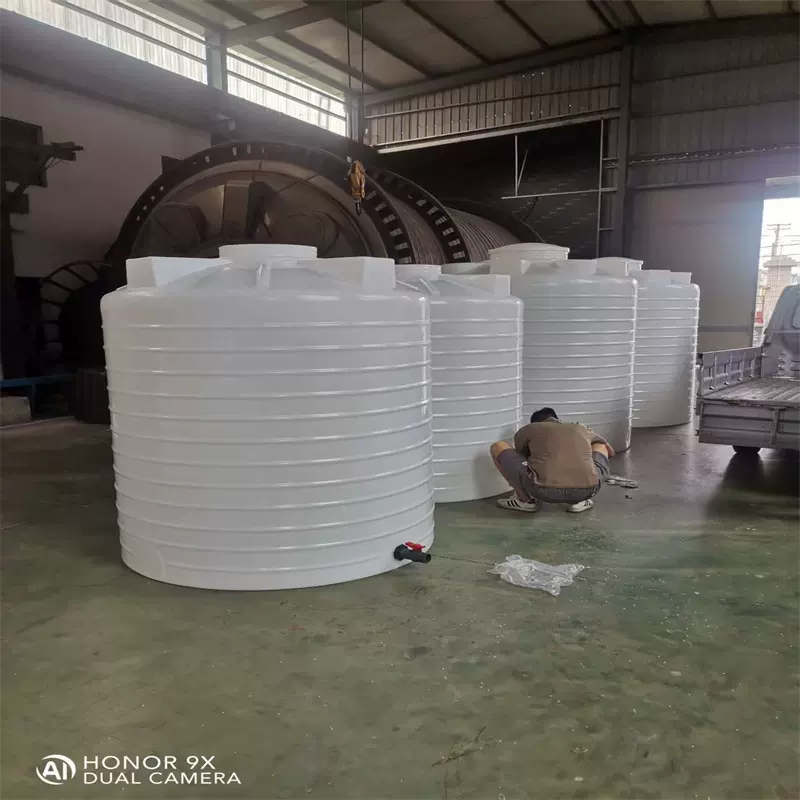 台州3吨储水罐5牛筋桶滚塑蓄水桶PE水箱储水桶10吨加厚塑料储罐水