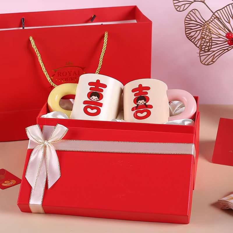 Taza de cerámica de alto grado con taza de regalo de mano Xi carácter par Copa regalo de compromiso de boda regalo para nueva pareja caja de regalo