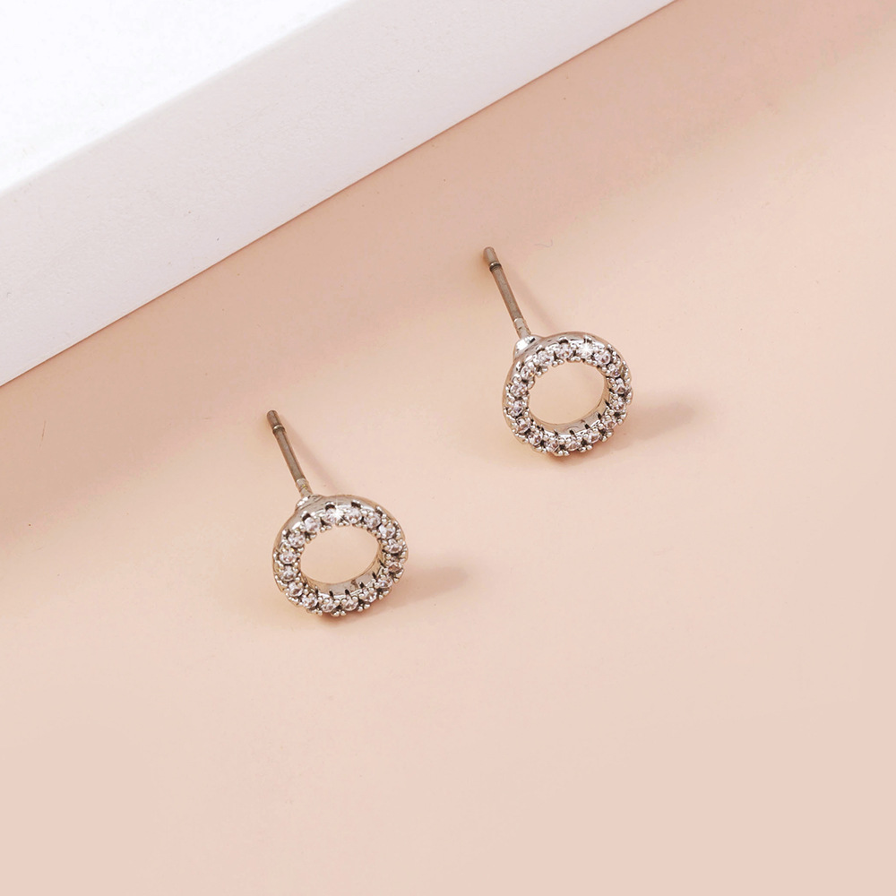 Fashionable Micro-set Zircon Round Basic Simple Round Gemstone Copper Stud Earrings display picture 3