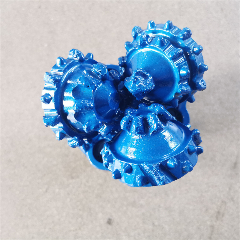 钢齿三牙轮钻头 152mm镶齿钻头 IADC537石油钻头