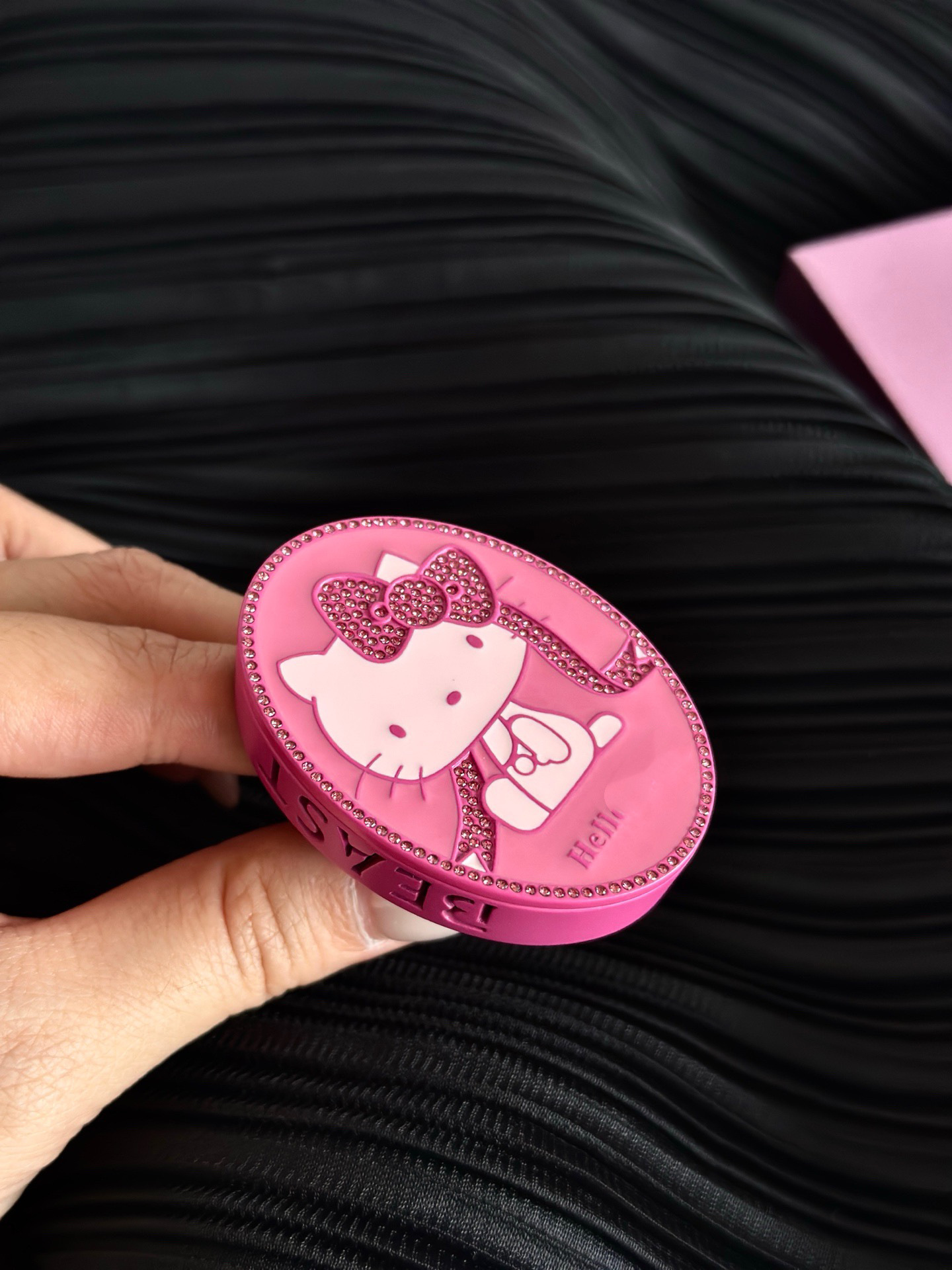 Hello Kitty Beast Pai Collaboration Car Interior Fragrance Birthday Gift Car Air Vent Fragrance