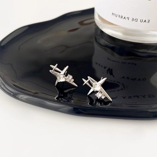 Earrings Men's Design Sense Niche High Sense Men's Ruffian Handsome Men's Cold Style Trendy Cross Men's Earrings