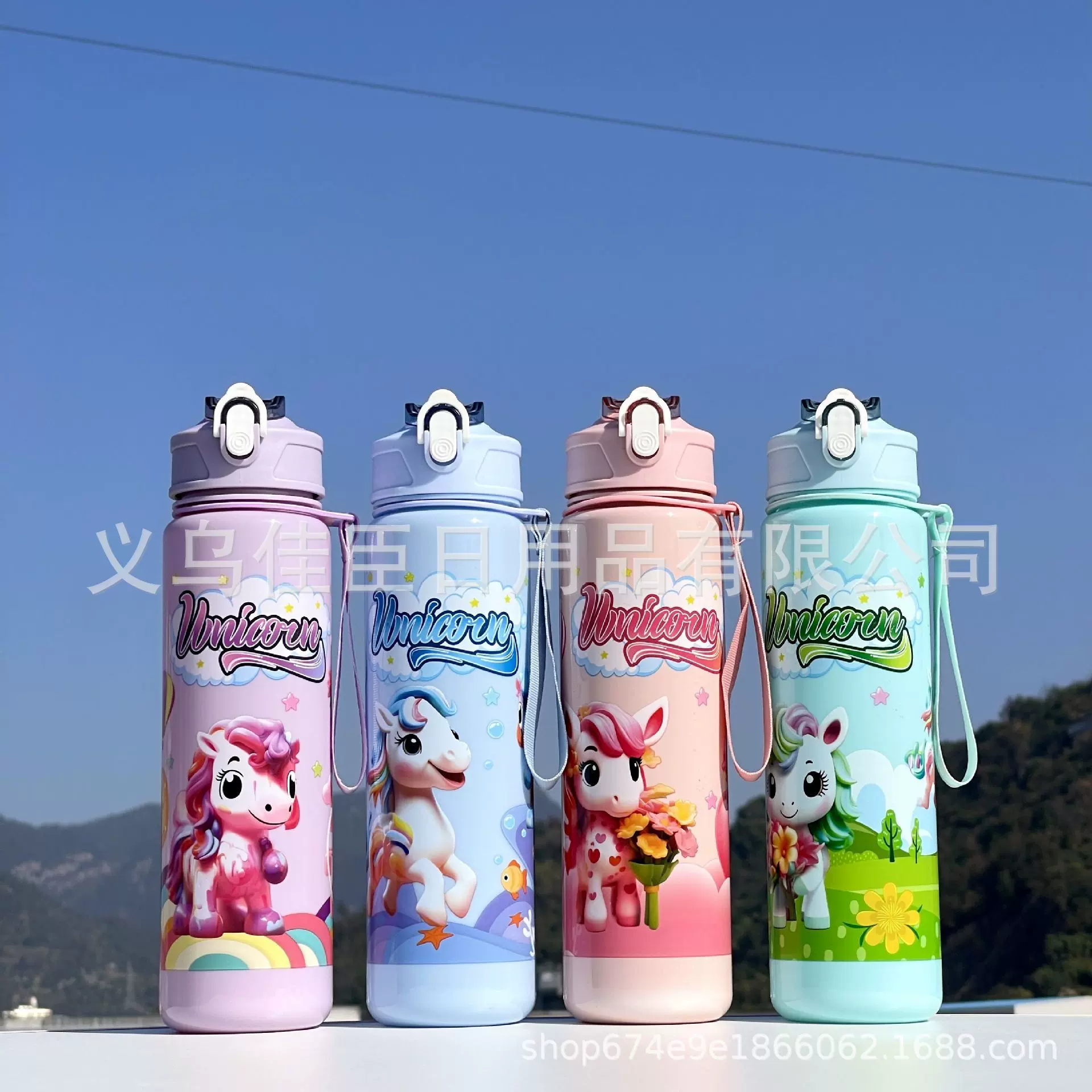 新款亚马逊跨境儿童卡通透明弹盖吸管水杯可爱手提带防摔卡通水杯