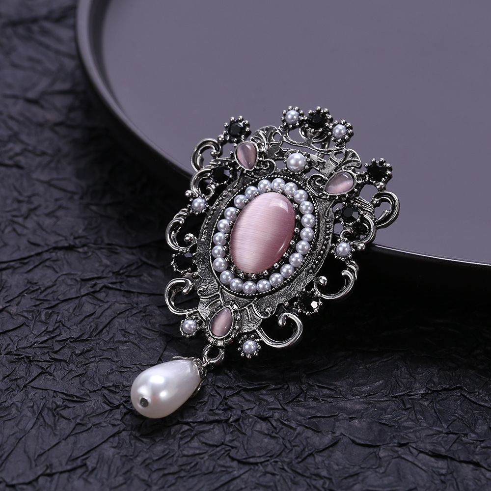 Exquisite Medieval Filigree Brooch With Baroque Enamel And Crystals_voghion.com