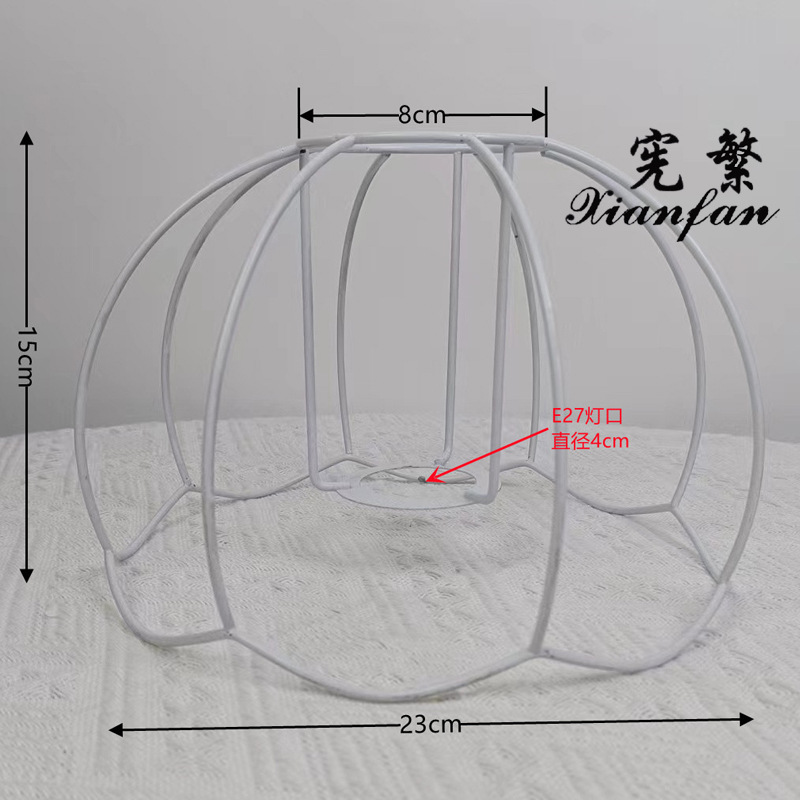 Xianfan suministro directo de fábrica una variedad de pantalla opcional Marco de hierro lámpara de mesa lámpara de techo piso decoración dormitorio sala de estar accesorios de la lámpara