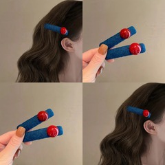 秋冬の新作の青い色の赤いビーズのヘアピンの女性のハイエンドの髪飾りのサイドクリップ