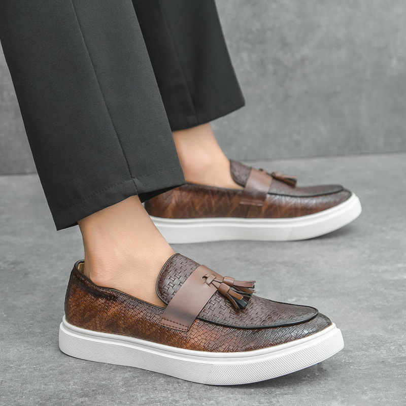 Nuevas zapatillas de deporte con flecos de gran tamaño transfronterizas, zapatos de cuero con patas de moda europea y americana, zapatos de música casuales, zapatos de hombre AliExpress