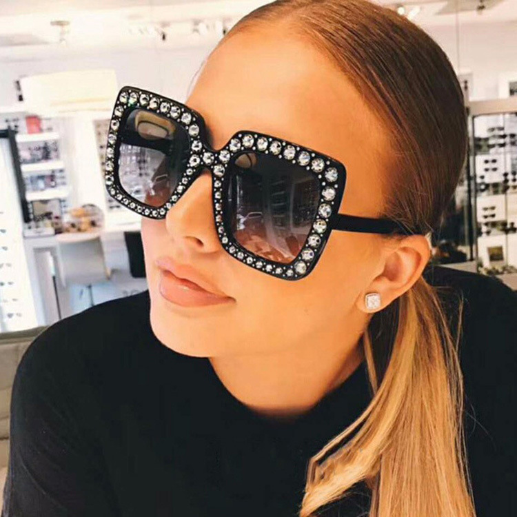 New Multicolor Box Diamond-encrusted Disco Sunglasses Cross-border European and American Fashion Sunglasses Retro Trendy Disco Glasses New Multicolor Box Diamond-encrusted Disco Sunglasses Cross-border European and American Fashion Sunglasses Retro Trendy Disco Glasses