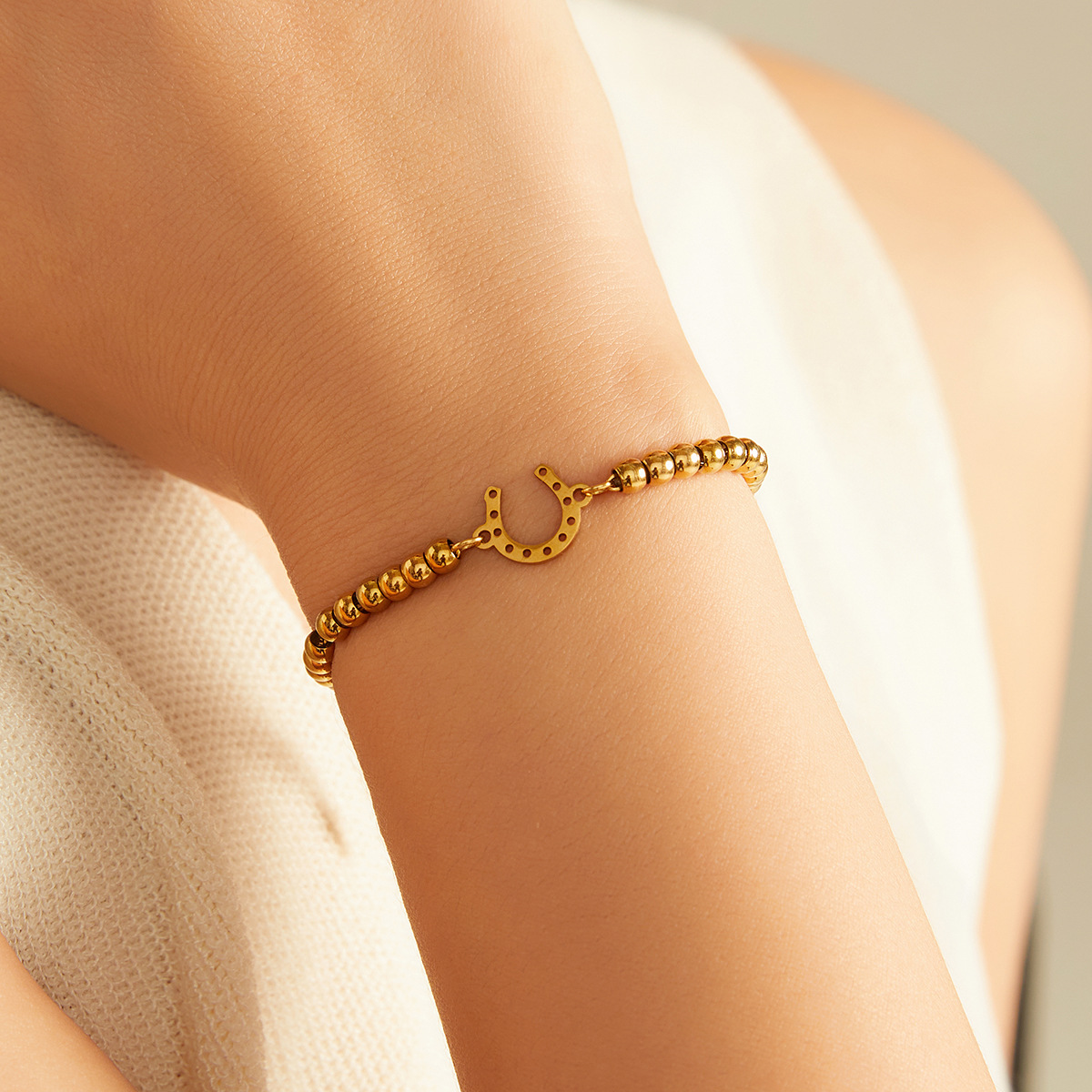 38g Weight 18K Gold Plated Plating Material 304 Stainless Steel Pendant Material Bracelets Classification 304 Stainless Steel Chain Material Beaded Chain Chain Type 1 Piece Quantity Holiday, Daily Occasion 304 Stainless Steel Material Mother'S Day Festival Letter Pattern All Seasons Season Women's Gender Plating Design Simple Style, Classic Style Style Simple Style Classic Style Letter 304 Stainless Steel 18K Gold Plated Beaded Chain Bracelets In Bulk 8