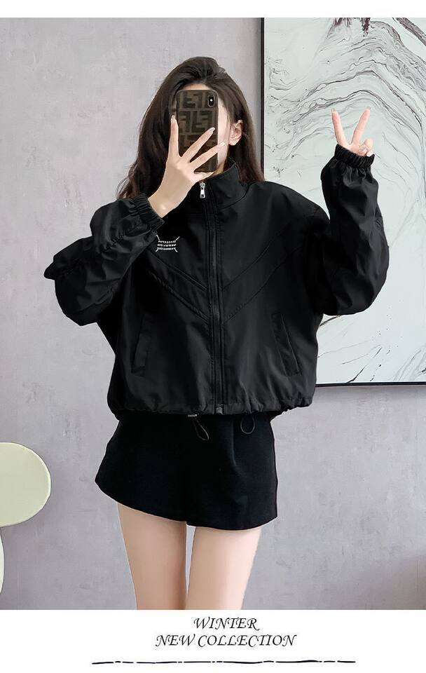 Áo khoác nữ dáng ngắn chiết eo cổ đứng khóa kéo phong cách casual — Màu lúa mì, Màu trắng ngà, màu đen chi tiết 3