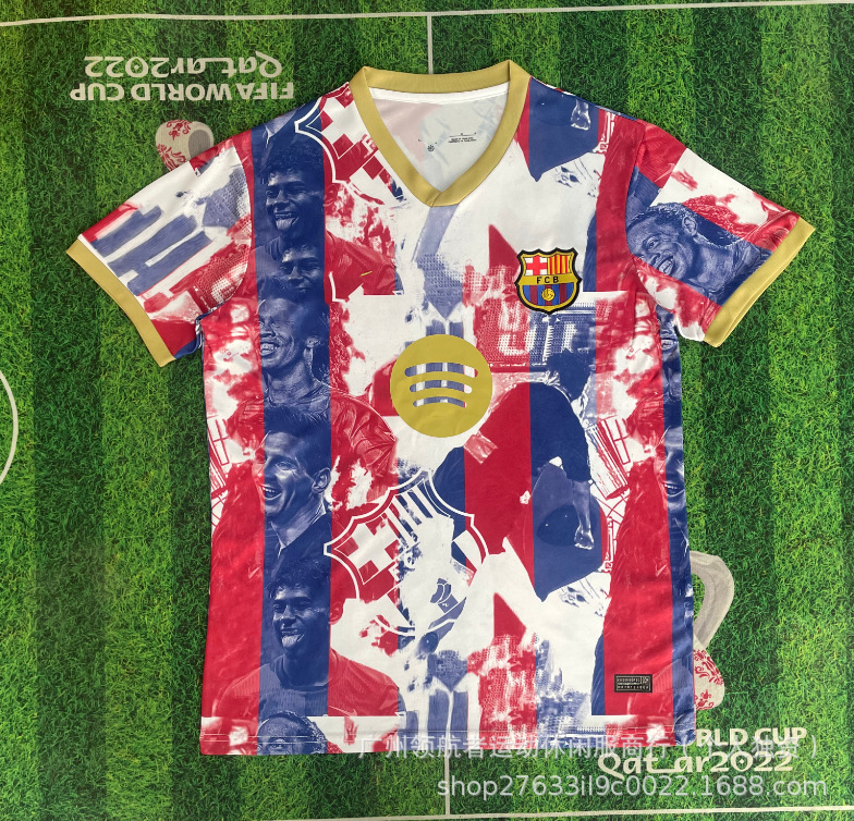 25-26 Fabricante especial de ropa de fútbol venta directa de una camiseta de malla camiseta de mangas cortas ropa de fútbol deportiva