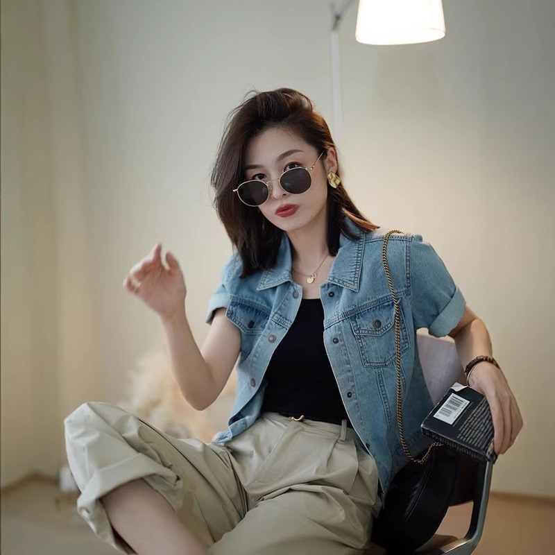 Short-Sleeve Denim Jacket for Women, Short Top, New Chinese-Style Vest, Thin Summer Design for Petite Women, Selling Points Short-Sleeve Denim Jacket for Women, Short Top, New Chinese-Style Vest, Thin Summer Design for Petite Women, Selling Points