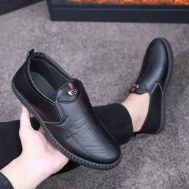 女式棉鞋;女式休闲单鞋;男式棉鞋