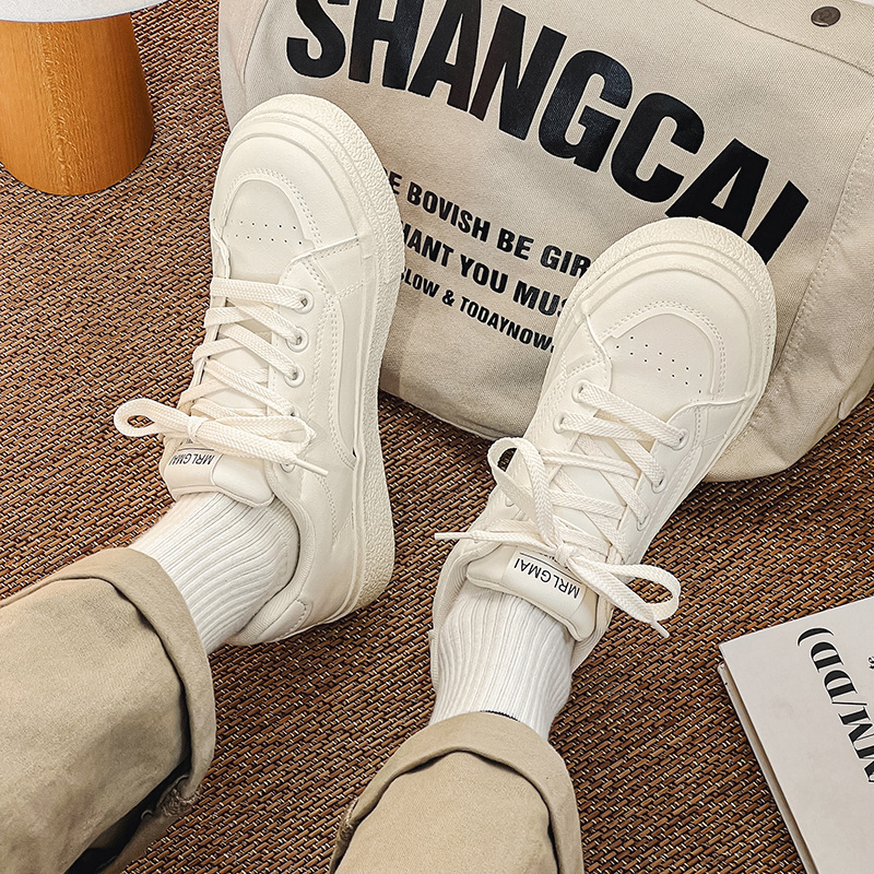 Sapatos masculinos de couro, elegantes e versáteis, casuais, com sola macia e cano baixo_voghion.com