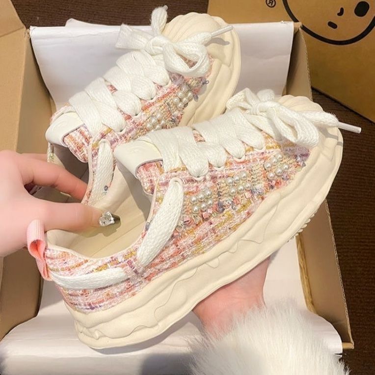 Pequeño viento de fragancia versátil conchas de base gruesa cabeza de disolución zapatos mujeres 2024 primavera nuevos zapatos deportivos casuales zapatos mendigos NV