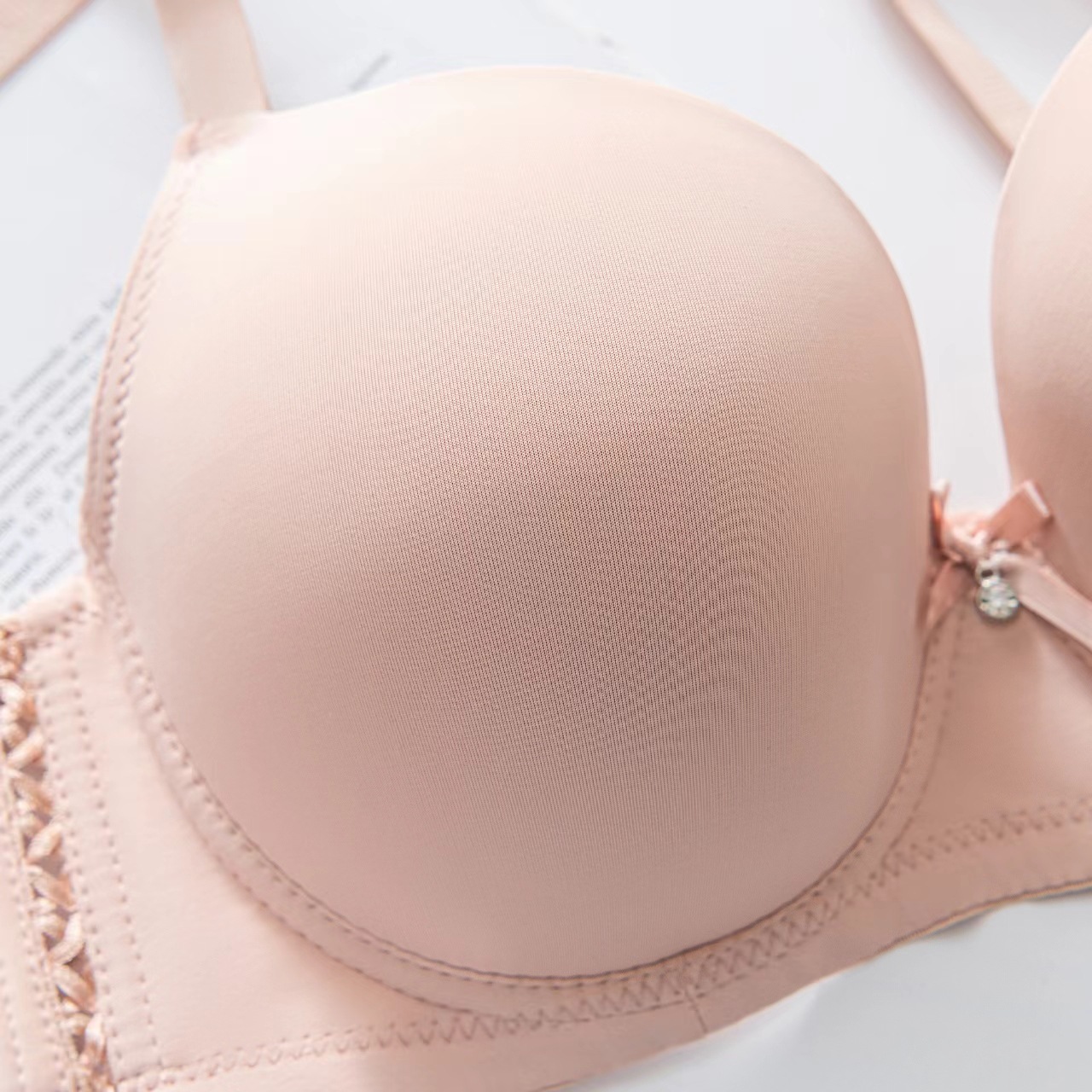 Plus size damesondergoed D-cup minimizer anti-doorzak bh met plooien, dunne, gladde beugel bh met grote cup_voghion.com