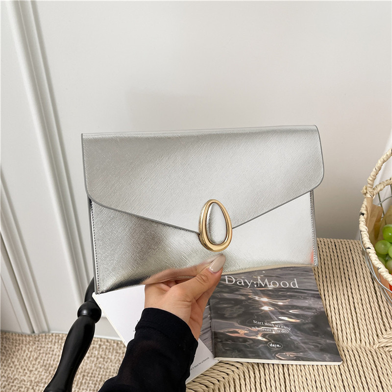 Bolso de moda simple, bolso de sobres de tendencia simple, bolso de invierno de 2025 nuevo estilo de bolso de moda personalizado