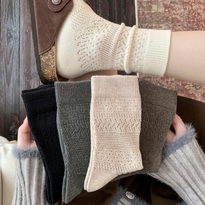 White women's socks for autumn and winter, thin Korean-style hollowed-out stacked socks, ballet-style Miu mid-calf socks paired with Birkenstock shoes