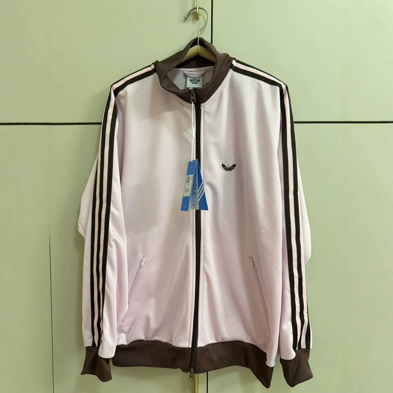 Cross-border three-page grass classic three-stripe sports jacket, unisex, Korean style, loose fit, casual, versatile jacket Cross-border three-page grass classic three-stripe sports jacket, unisex, Korean style, loose fit, casual, versatile jacket