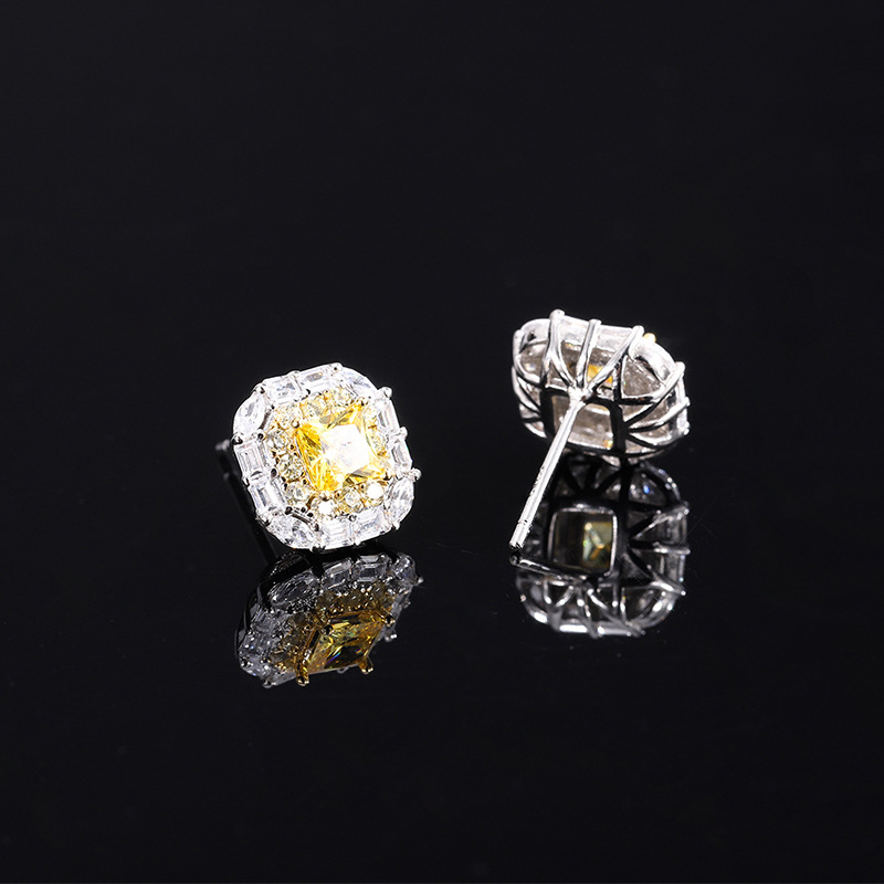 Zhuang Sheng joyería S925 plata Diamante de alto carbono embalaje independiente Flor Amarillo retro simple las mujeres espárragos 4*4