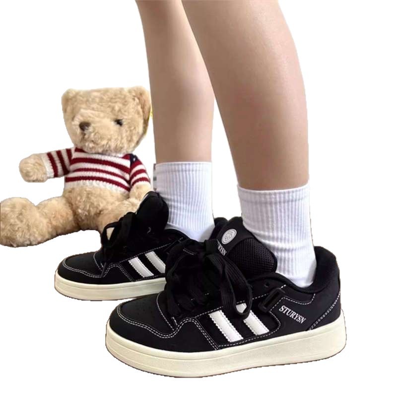 Zapatos de skate femeninos negros de dos barras con suela gruesa ocio 2026 nuevos estudiantes de primavera y otoño con suela suave zapatos de la universidad de cabeza redonda