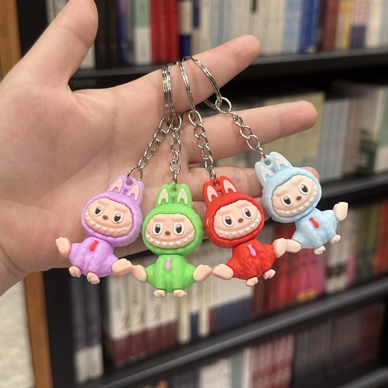 クロスボーダー漫画の出っ歯少年リトルシープキーホルダーかわいいバッグペンダントカップルギフトペンダント車のキー卸売|undefined
