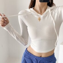 �ļ��¿�ŷ��Ůװʱ�д�ɫ������ñ������ͷT������C74460