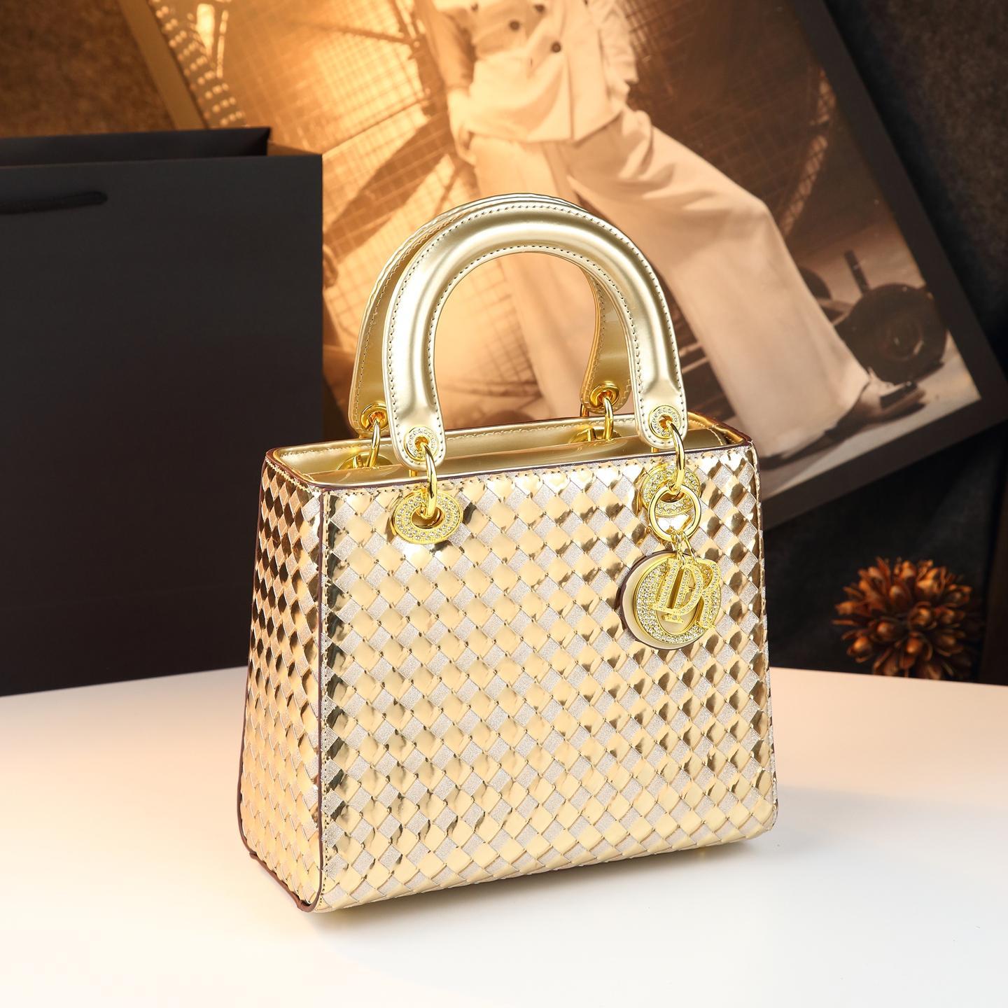 Túi xách nữ dáng đeo chéo kiểu Lady Dior thiết kế thời trang — màu vàng, bạc, màu tím, màu hồng