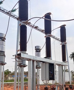 LTB245E1 circuit breaker BLG mechanism observation window LTB245E1 circuit breaker ABB high voltage circuit breaker