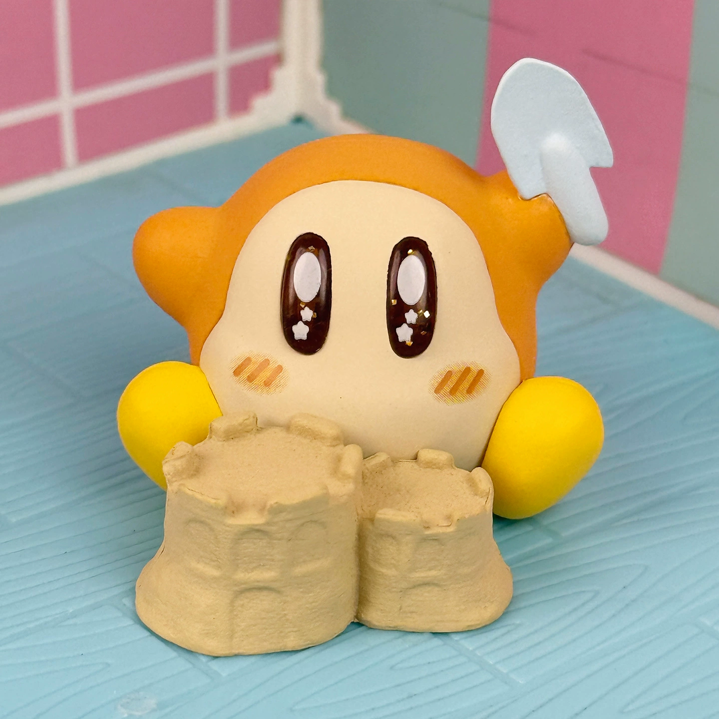 Японская кукла Bandai, игрушка-капсула