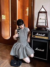 ������ȫѝ����һ��y�o������̿�����ȹ��Ů�Мp�g�B��ȹ