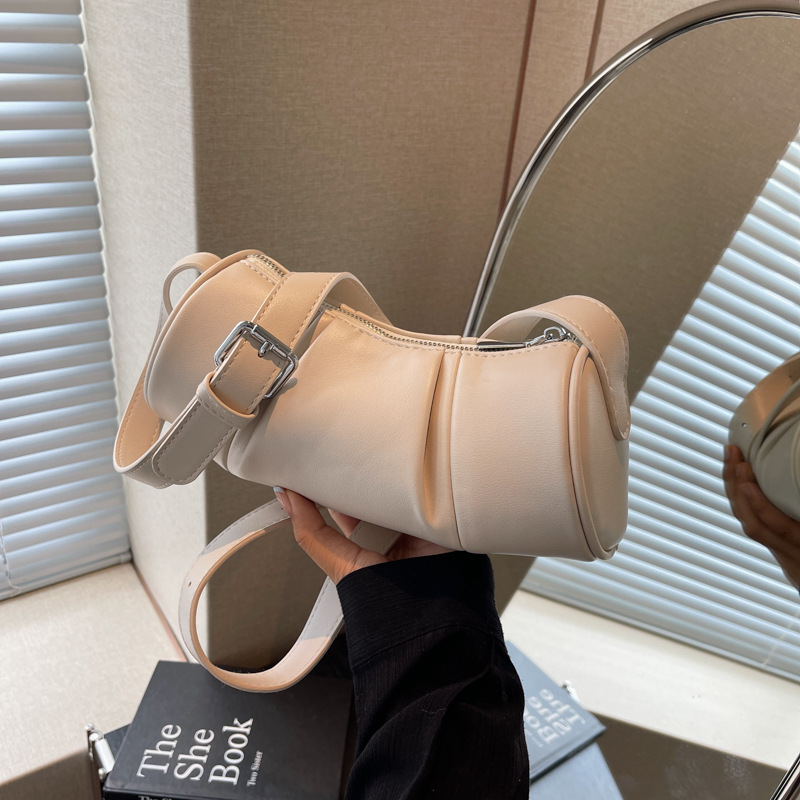 New Summer Women's 2024 Versatile Light Luxury Simple Pillow Texture Single Shoulder Crossbody Folded Cylinder Bag_voghion.com