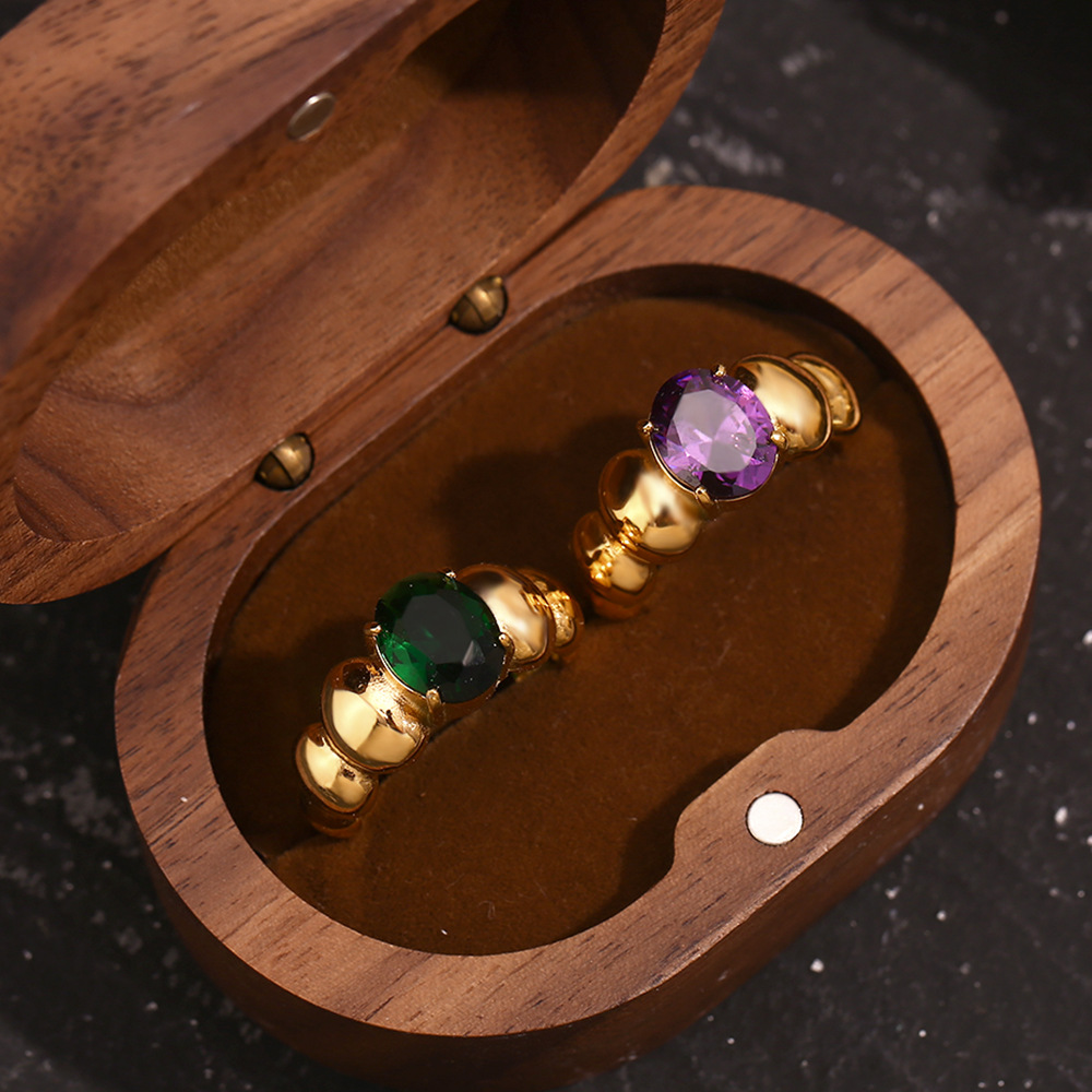 Oval Diamond Inlaid Stainless Steel Ring