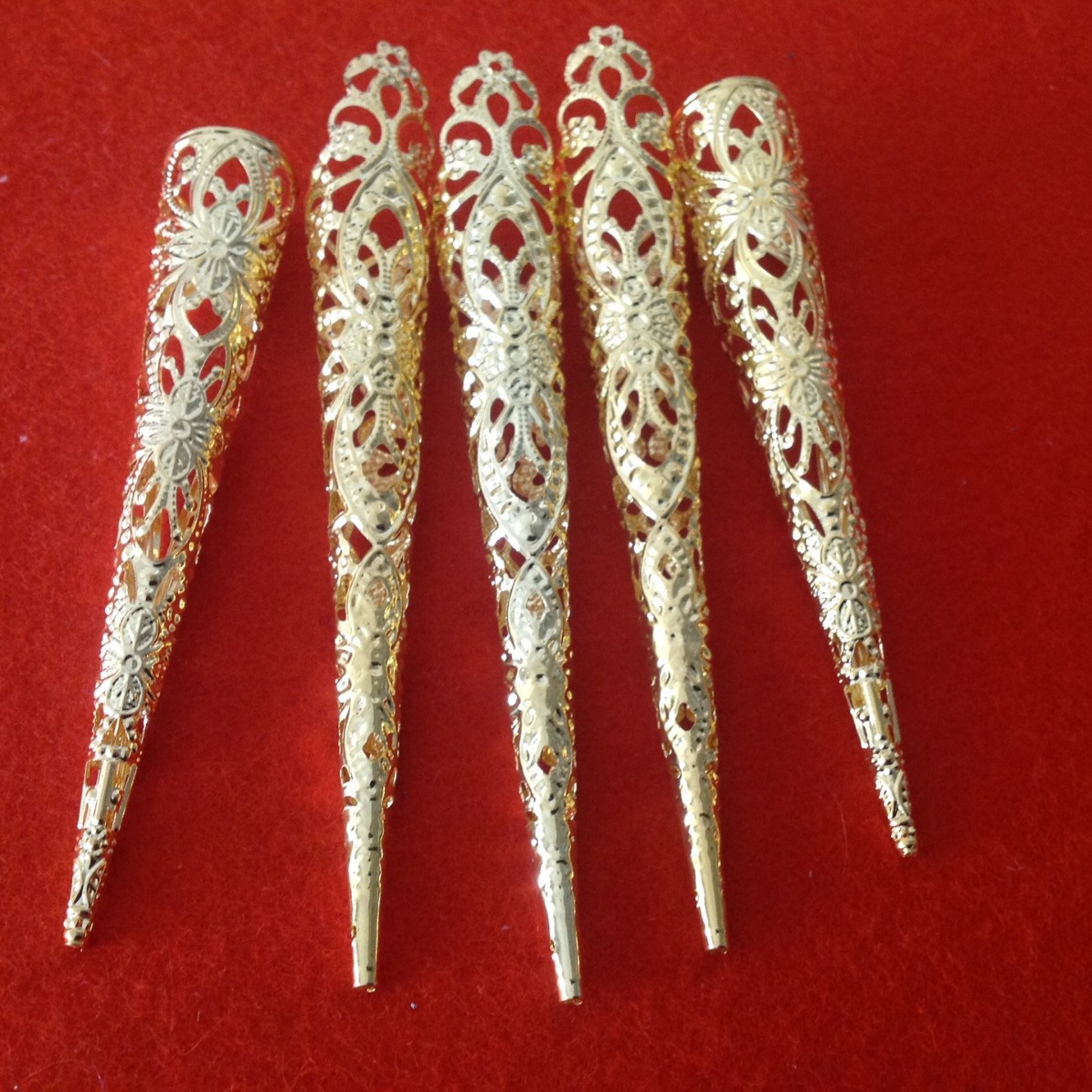 Ancient costume fake nail set for performance photography props Qing Dynasty accessories Zhen Huan Chuan Queen concubine armor long vacation nail set