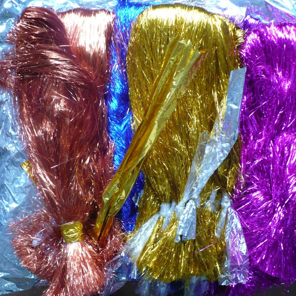 曲直粉色七彩丝段装饰水晶球填充玻璃瓶曲湖蓝红色绿色彩丝亮丝片