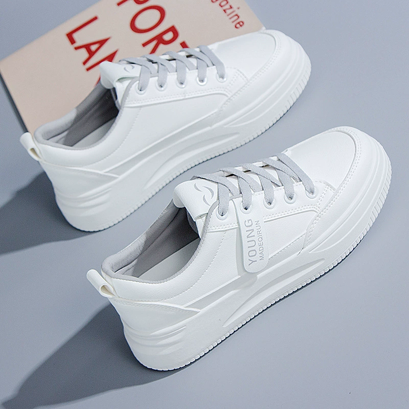 Женские туфли Маленькие белые туфли 2024 зимние новые дикие плоские дышащие туфли повседневные туфли женские тренды корейские туфли