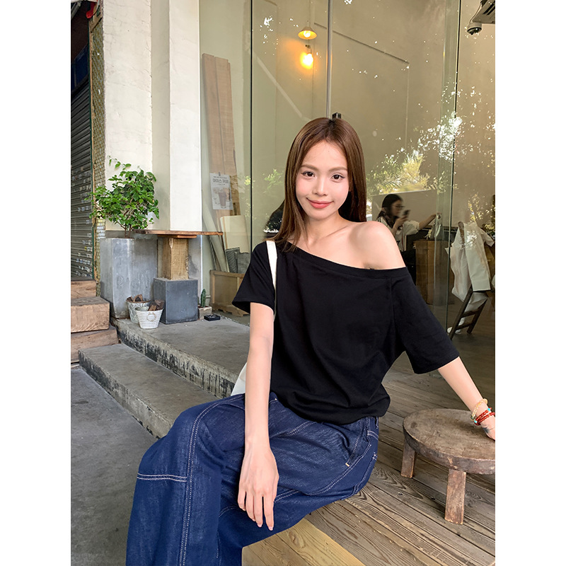 宋正恩黑色斜肩宽松短袖t恤女夏季新款慵懒感休闲纯色露肩上衣潮|undefined