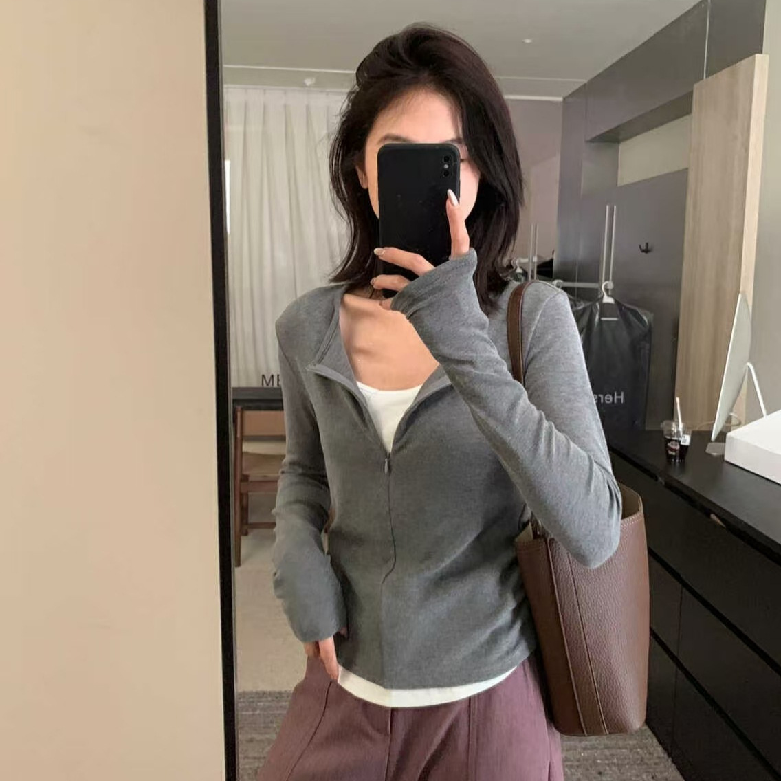 Irina Autumn and Winter Versatile Slimming Color-Blocking Faux Two-Piece Half-Zip Base Shirt with Ruched Waist and Long Sleeves for Women