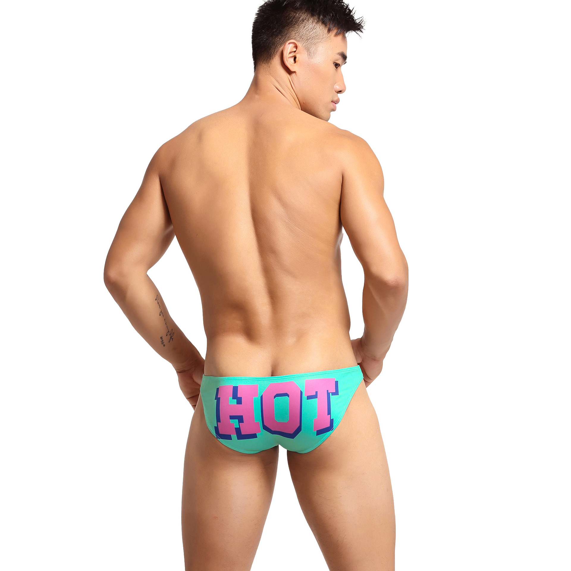 New Men's Briefs Classic Low Waist Men's Fashionable Brand Letter HOT Briefs Quick-drying Distinctive Swimming Trunks