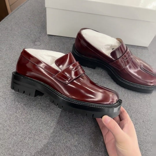 Loafers Women's Autumn 2024 New Genuine Leather Shoes Slip-on Horseshoe Shoes Pig Shoes Single Shoes