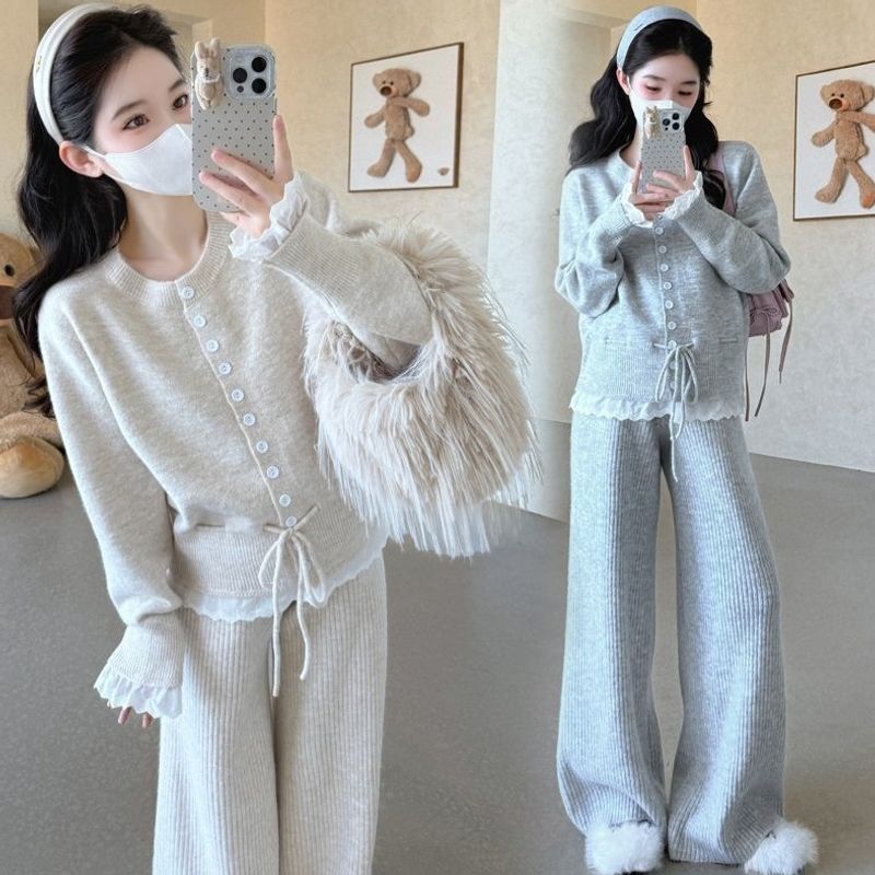 春款孕妇套装2026花边拼接系带设计感针织上衣无托腹阔腿裤两件套