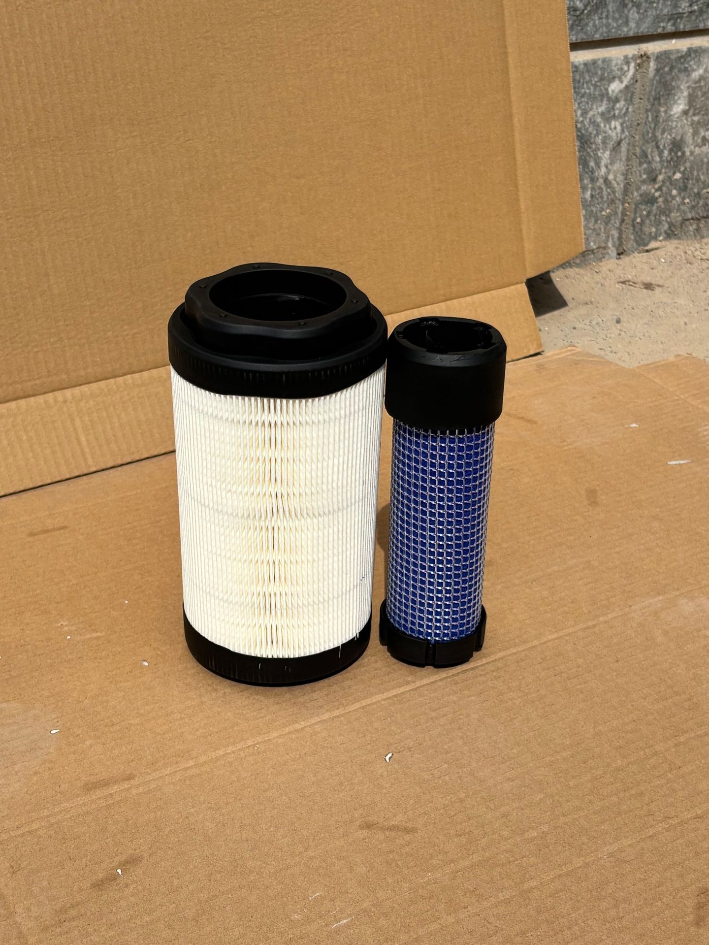 Air Filter Lvu34503 Lvu34504 Forklift Crane Truck Filter