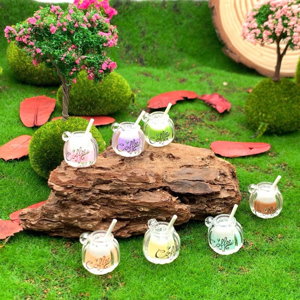 Suministro directo de fábrica de dos colores taza de café luminosa DIY accesorios para el cabello llavero mochila colgante material al por mayor diadema hecha a mano