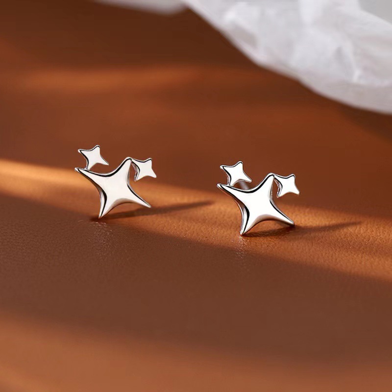 1 Pair Vintage Style Four Eight-pointed Stars Plating Metal Ear Studs display picture 2