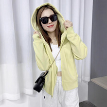 2025秋季新款休闲百搭连帽运动短款拼接外套开衫显瘦拉链多色卫衣