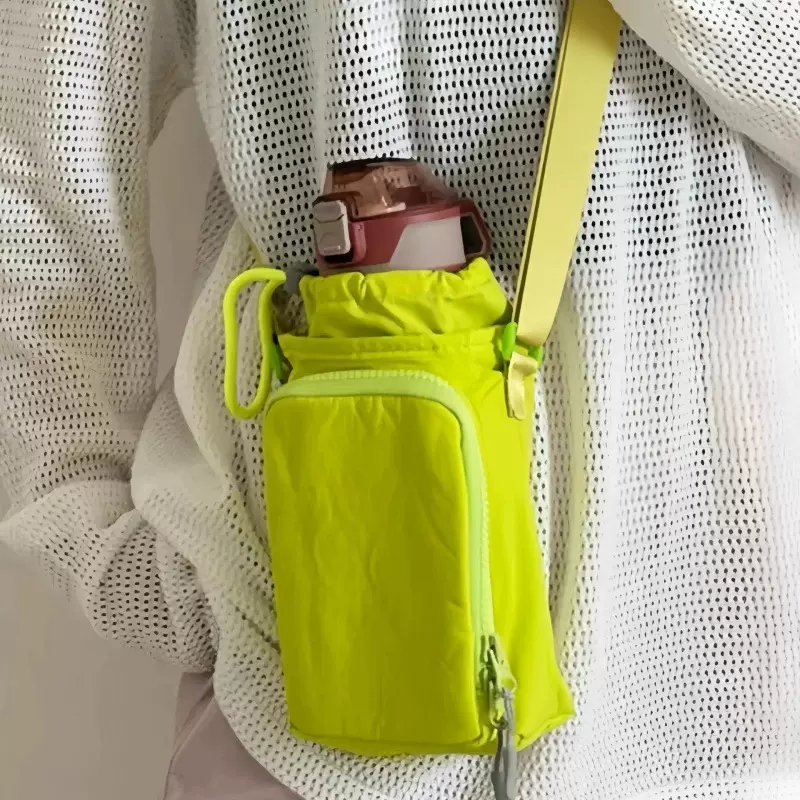 2025新款户外旅行水壶包带手机袋斜跨包男女休闲运动手提抽绳小包
