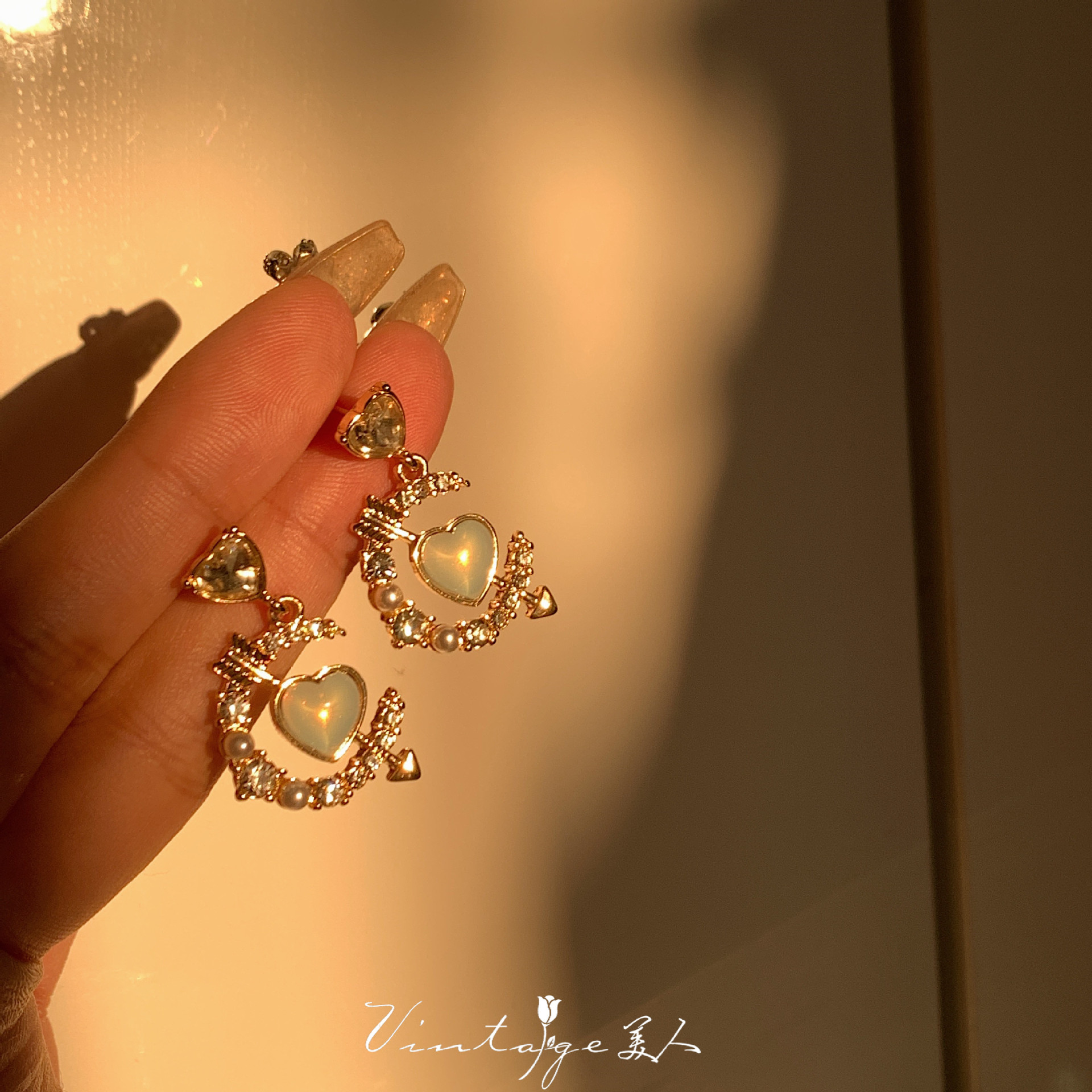 「爱丽丝仙境」复古耳环洛丽塔耳钉爱心猫眼石蚊香盘耳夹女无耳洞|ms