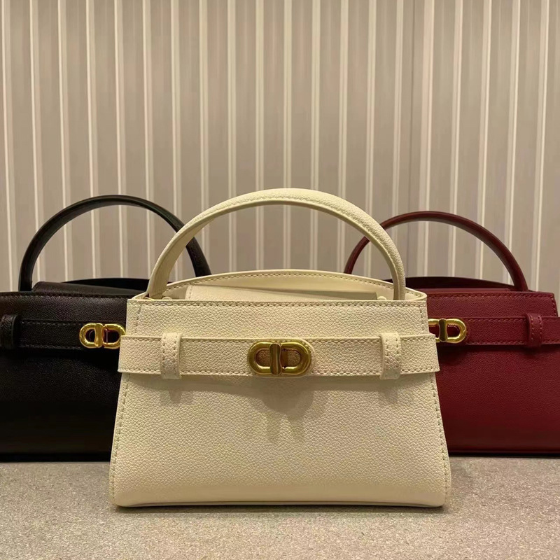 Little C's 2026 New Model Kelly Handbag with Crocodile Pattern Lock, Versatile Shoulder and Crossbody Small Square Bag, Fashionable Women's Bag